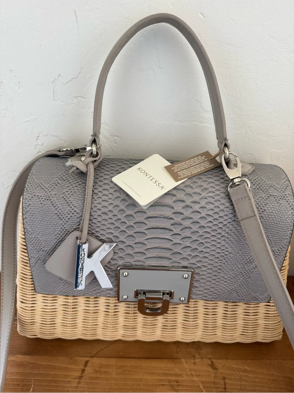 Two-Tone Kontessa Gray Distressed Top-Handle Picnic Summer Woven Bag
